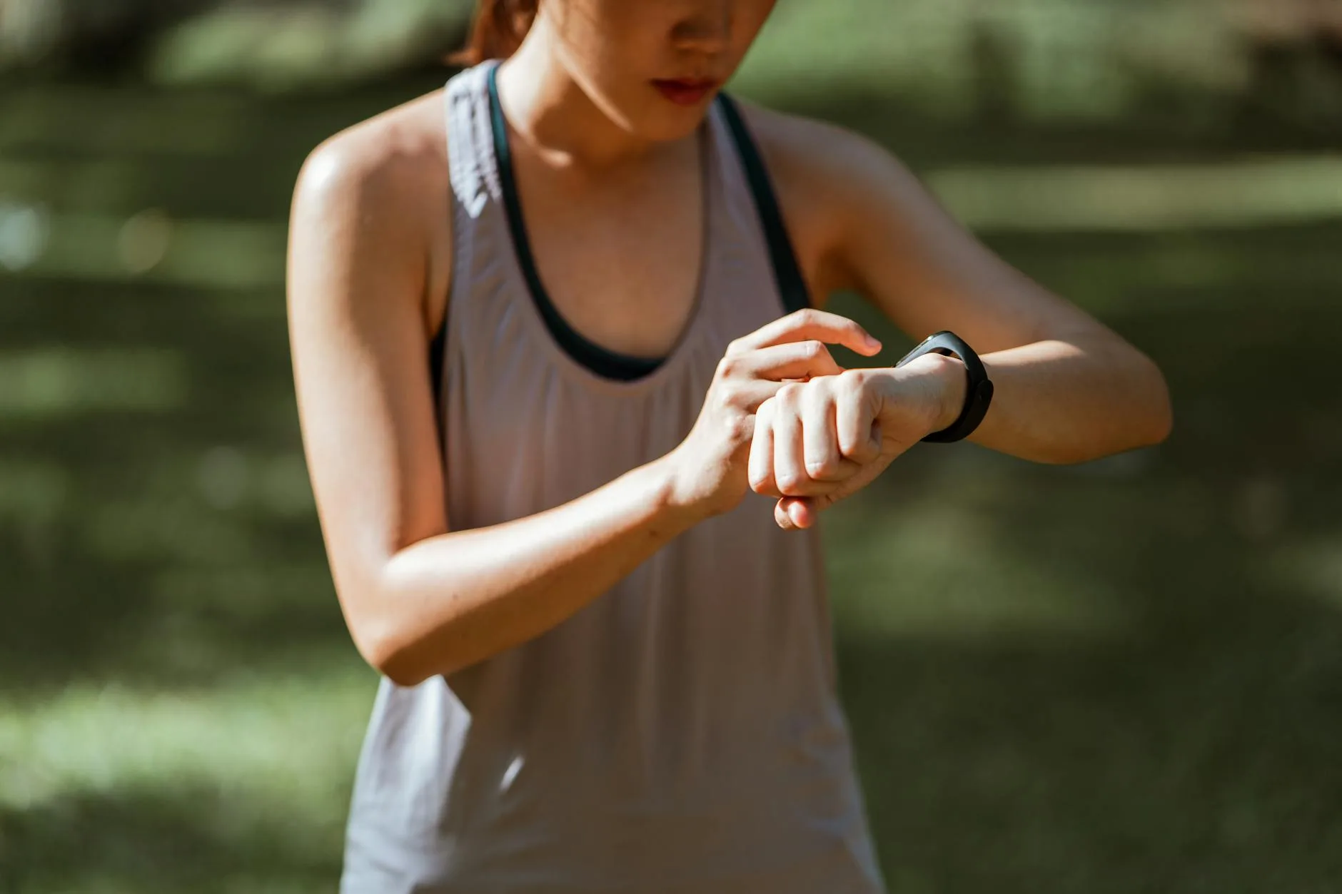 GPS running watch showing training data on screen