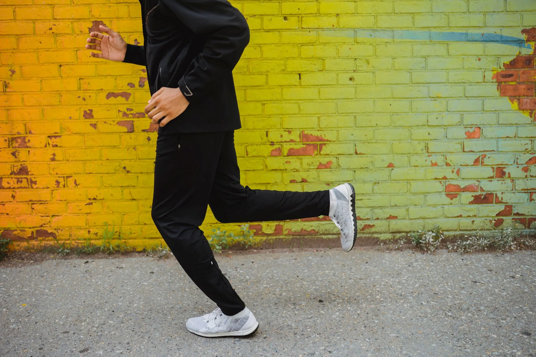 Running shoes on pavement for outdoor training kit